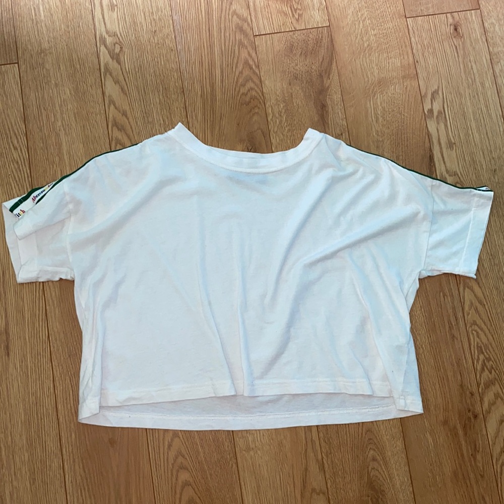 White w/ Design Abercrombie Crop Top